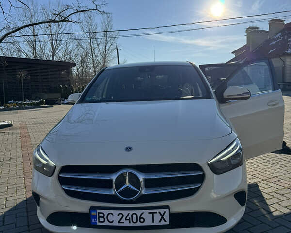 Бежевый Мерседес Б-класс, объемом двигателя 1.5 л и пробегом 206 тыс. км за 17800 $, фото 8 на Automoto.ua