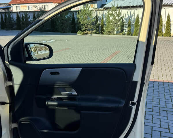 Бежевый Мерседес Б-класс, объемом двигателя 1.5 л и пробегом 206 тыс. км за 17800 $, фото 14 на Automoto.ua