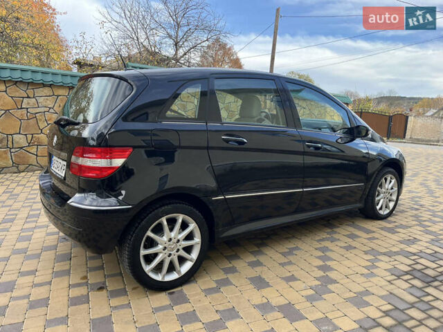 Чорний Мерседес Б-клас, об'ємом двигуна 2.03 л та пробігом 230 тис. км за 6400 $, фото 26 на Automoto.ua