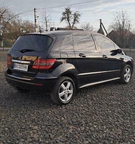 Черный Мерседес Б-класс, объемом двигателя 1.7 л и пробегом 234 тыс. км за 6000 $, фото 9 на Automoto.ua
