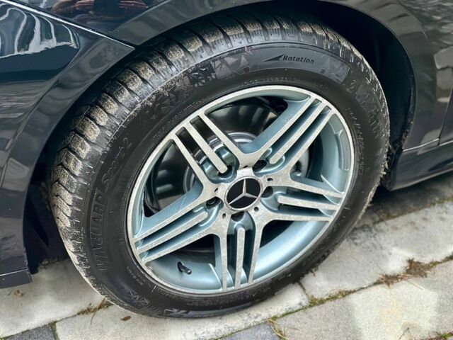 Черный Мерседес Б-класс, объемом двигателя 2 л и пробегом 193 тыс. км за 7700 $, фото 8 на Automoto.ua