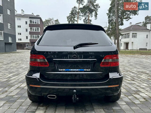 Чорний Мерседес Б-клас, об'ємом двигуна 2 л та пробігом 193 тис. км за 7700 $, фото 10 на Automoto.ua