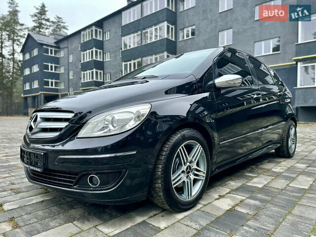 Чорний Мерседес Б-клас, об'ємом двигуна 2 л та пробігом 193 тис. км за 7700 $, фото 14 на Automoto.ua