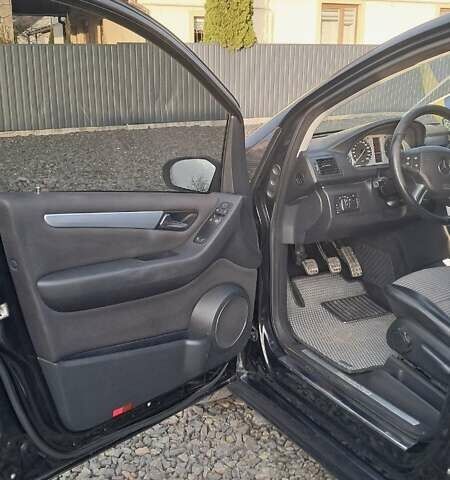 Черный Мерседес Б-класс, объемом двигателя 1.7 л и пробегом 234 тыс. км за 6000 $, фото 28 на Automoto.ua