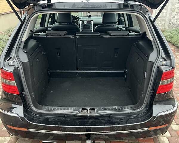 Чорний Мерседес Б-клас, об'ємом двигуна 1.99 л та пробігом 193 тис. км за 6500 $, фото 11 на Automoto.ua