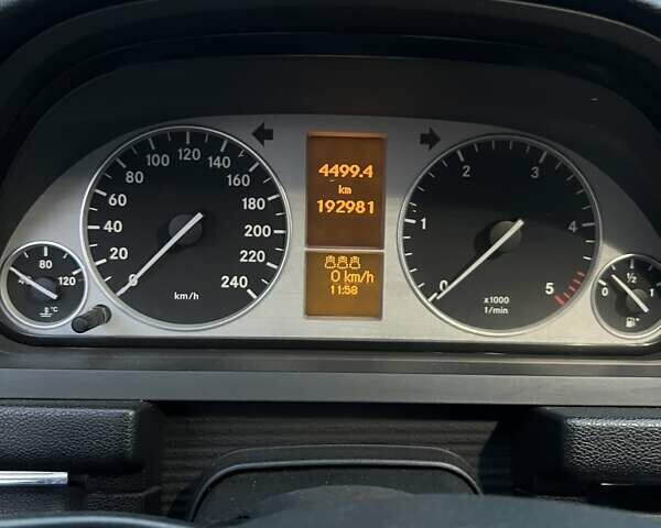 Чорний Мерседес Б-клас, об'ємом двигуна 1.99 л та пробігом 193 тис. км за 6500 $, фото 9 на Automoto.ua