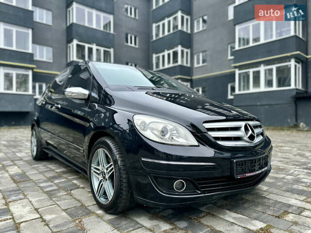 Чорний Мерседес Б-клас, об'ємом двигуна 2 л та пробігом 193 тис. км за 7700 $, фото 16 на Automoto.ua