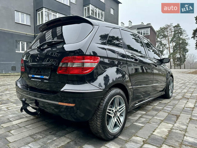 Чорний Мерседес Б-клас, об'ємом двигуна 2 л та пробігом 193 тис. км за 7700 $, фото 8 на Automoto.ua