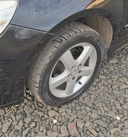 Черный Мерседес Б-класс, объемом двигателя 1.7 л и пробегом 234 тыс. км за 6000 $, фото 19 на Automoto.ua