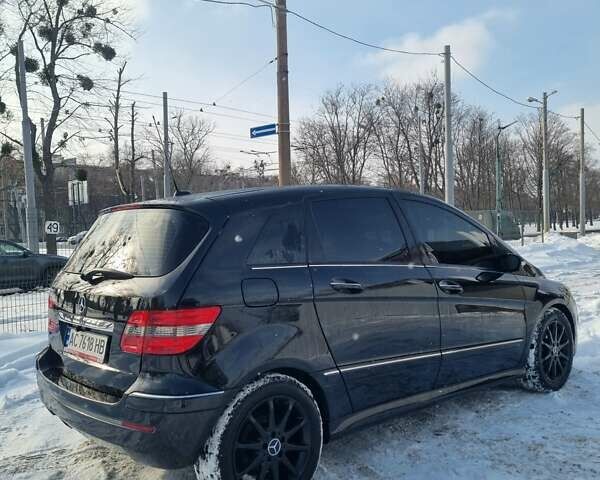 Черный Мерседес Б-класс, объемом двигателя 1.99 л и пробегом 200 тыс. км за 5700 $, фото 34 на Automoto.ua