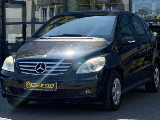 Чорний Мерседес Б-клас, об'ємом двигуна 1.5 л та пробігом 220 тис. км за 6500 $, фото 2 на Automoto.ua
