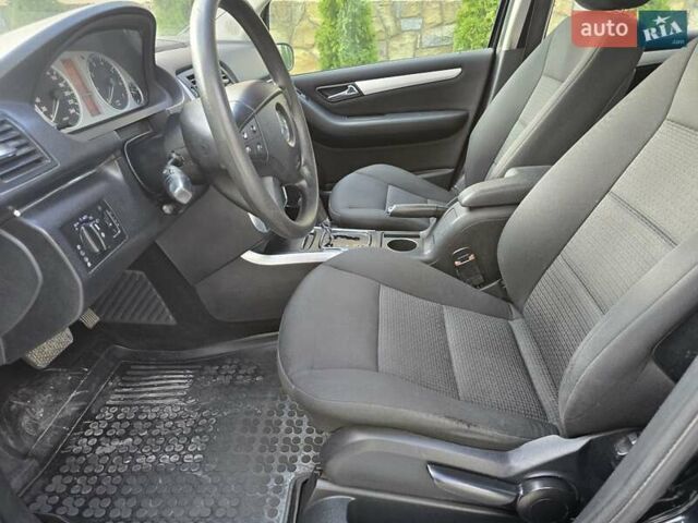 Черный Мерседес Б-класс, объемом двигателя 1.5 л и пробегом 223 тыс. км за 6700 $, фото 16 на Automoto.ua