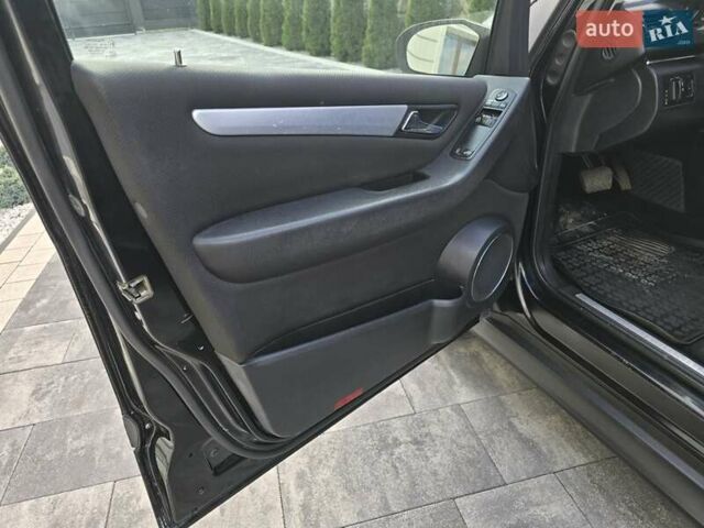 Черный Мерседес Б-класс, объемом двигателя 1.5 л и пробегом 223 тыс. км за 6700 $, фото 11 на Automoto.ua