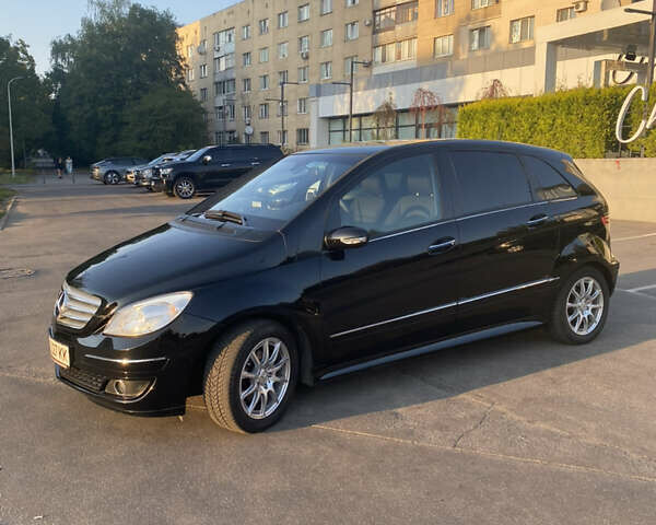 Мерседес Б-клас 2006 у Вінниці на Automoto.ua Чорний Мерседес Б-клас, об'ємом двигуна 1.7 л та пробігом 199 тис. км за 6700 $, фото 6 на Automoto.ua