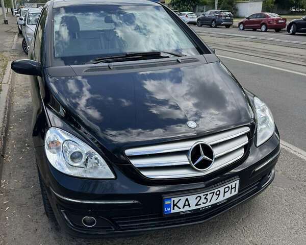Чорний Мерседес Б-клас, об'ємом двигуна 1.7 л та пробігом 210 тис. км за 6500 $, фото 2 на Automoto.ua
