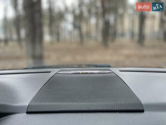 Черный Мерседес Б-класс, объемом двигателя 2.03 л и пробегом 274 тыс. км за 5749 $, фото 28 на Automoto.ua