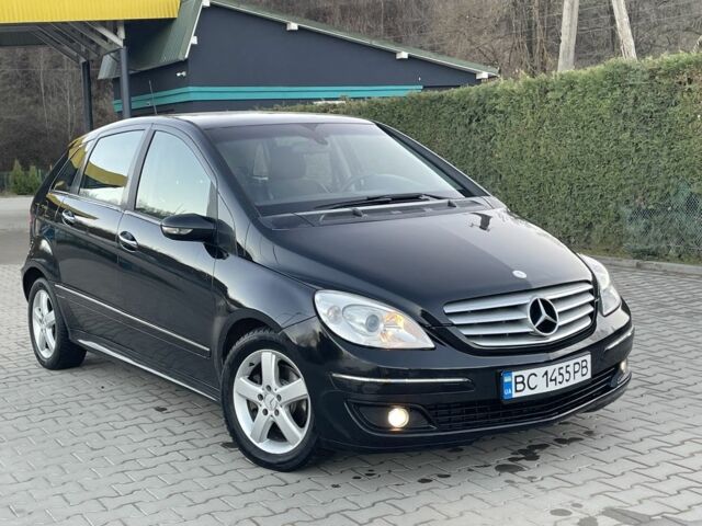 Чорний Мерседес Б-клас, об'ємом двигуна 2 л та пробігом 270 тис. км за 5500 $, фото 5 на Automoto.ua