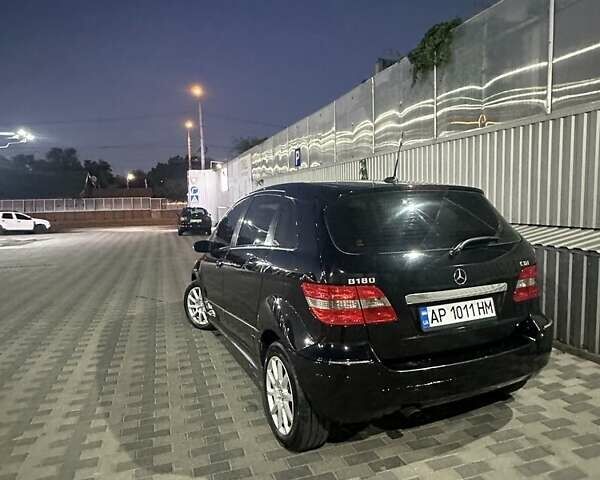 Чорний Мерседес Б-клас, об'ємом двигуна 2 л та пробігом 273 тис. км за 5700 $, фото 4 на Automoto.ua
