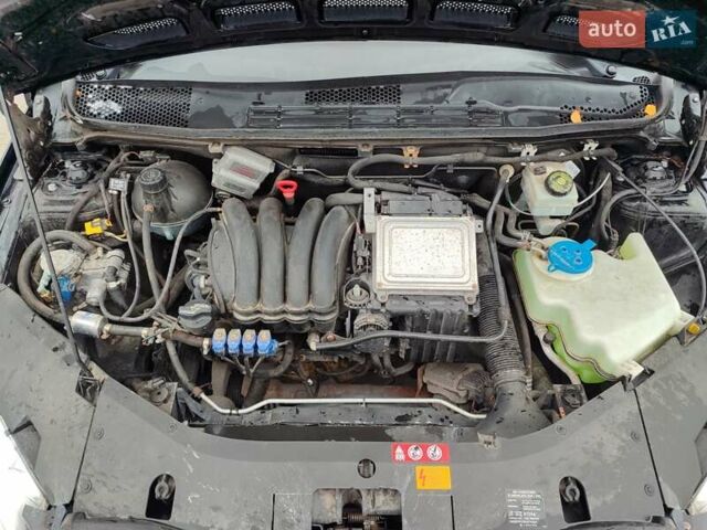 Чорний Мерседес Б-клас, об'ємом двигуна 1.5 л та пробігом 211 тис. км за 6200 $, фото 16 на Automoto.ua