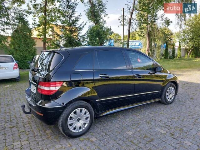Чорний Мерседес Б-клас, об'ємом двигуна 1.7 л та пробігом 270 тис. км за 6950 $, фото 18 на Automoto.ua