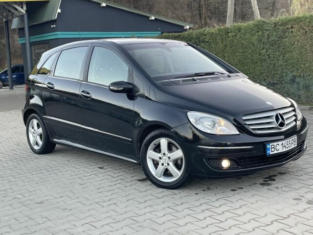 Чорний Мерседес Б-клас, об'ємом двигуна 2 л та пробігом 270 тис. км за 5500 $, фото 4 на Automoto.ua