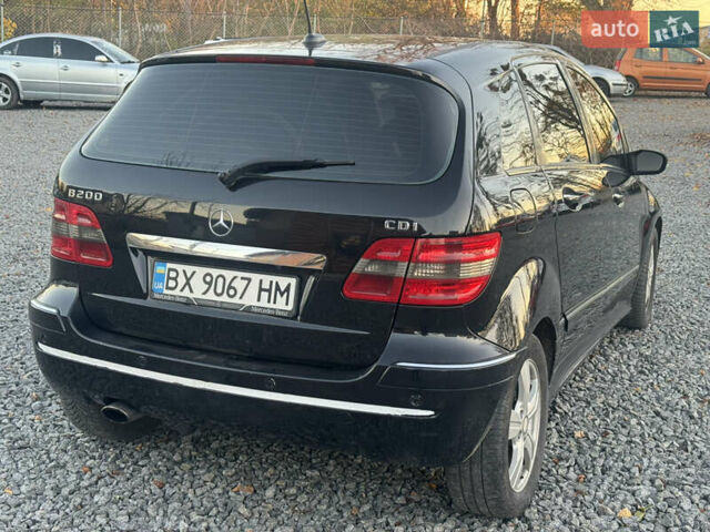 Черный Мерседес Б-класс, объемом двигателя 1.99 л и пробегом 330 тыс. км за 4999 $, фото 11 на Automoto.ua