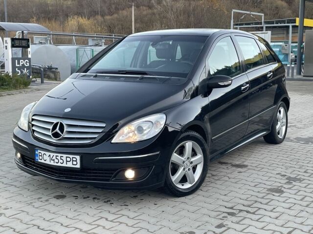 Чорний Мерседес Б-клас, об'ємом двигуна 2 л та пробігом 270 тис. км за 5500 $, фото 13 на Automoto.ua