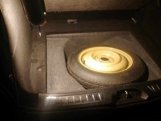 Черный Мерседес Б-класс, объемом двигателя 1.7 л и пробегом 221 тыс. км за 6500 $, фото 6 на Automoto.ua