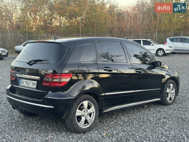 Черный Мерседес Б-класс, объемом двигателя 1.99 л и пробегом 330 тыс. км за 4999 $, фото 12 на Automoto.ua