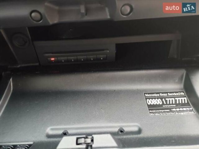 Чорний Мерседес Б-клас, об'ємом двигуна 2 л та пробігом 228 тис. км за 6400 $, фото 17 на Automoto.ua