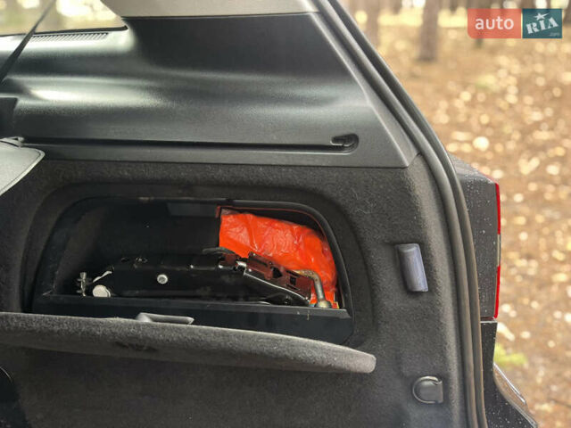 Черный Мерседес Б-класс, объемом двигателя 2.03 л и пробегом 274 тыс. км за 5749 $, фото 25 на Automoto.ua