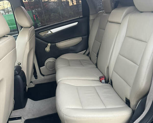 Черный Мерседес Б-класс, объемом двигателя 1.99 л и пробегом 330 тыс. км за 4999 $, фото 18 на Automoto.ua