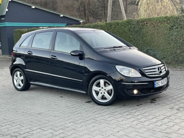 Чорний Мерседес Б-клас, об'ємом двигуна 2 л та пробігом 270 тис. км за 5500 $, фото 7 на Automoto.ua