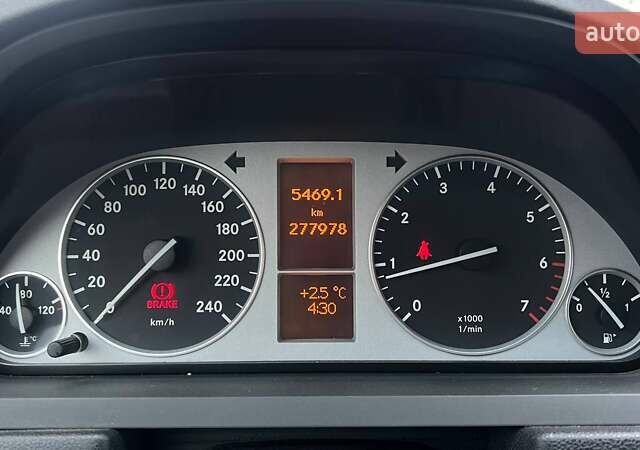 Черный Мерседес Б-класс, объемом двигателя 2.04 л и пробегом 277 тыс. км за 6590 $, фото 16 на Automoto.ua