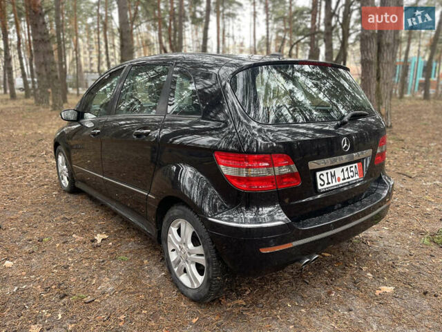 Черный Мерседес Б-класс, объемом двигателя 2.03 л и пробегом 274 тыс. км за 5749 $, фото 5 на Automoto.ua