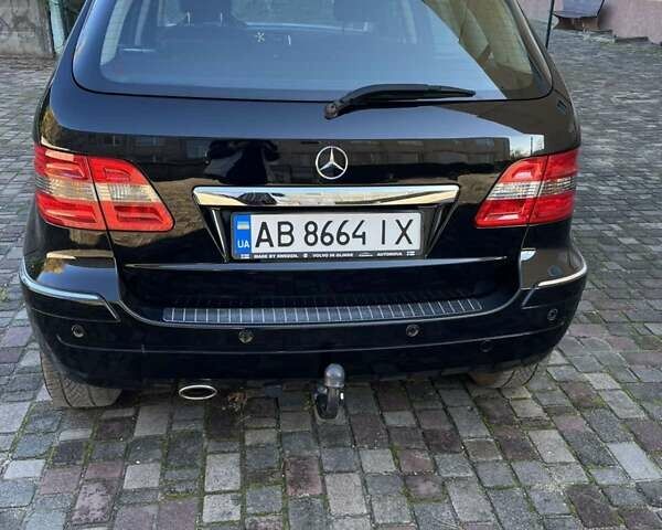 Черный Мерседес Б-класс, объемом двигателя 1.7 л и пробегом 197 тыс. км за 6700 $, фото 1 на Automoto.ua