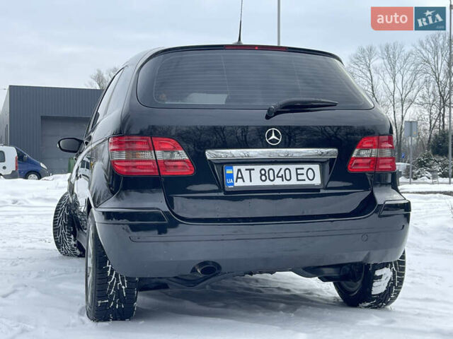 Черный Мерседес Б-класс, объемом двигателя 1.5 л и пробегом 153 тыс. км за 7700 $, фото 6 на Automoto.ua