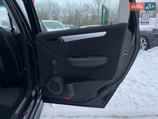 Чорний Мерседес Б-клас, об'ємом двигуна 1.7 л та пробігом 227 тис. км за 6499 $, фото 29 на Automoto.ua