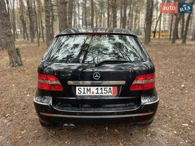 Черный Мерседес Б-класс, объемом двигателя 2.03 л и пробегом 274 тыс. км за 5749 $, фото 4 на Automoto.ua