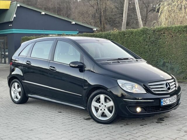 Чорний Мерседес Б-клас, об'ємом двигуна 2 л та пробігом 270 тис. км за 5500 $, фото 1 на Automoto.ua