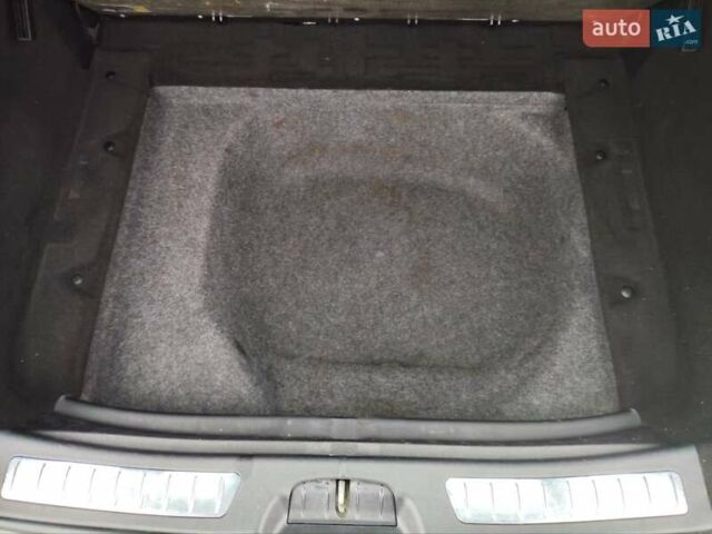 Чорний Мерседес Б-клас, об'ємом двигуна 2 л та пробігом 228 тис. км за 6400 $, фото 24 на Automoto.ua