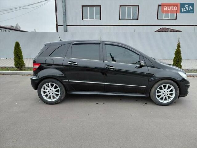 Черный Мерседес Б-класс, объемом двигателя 1.7 л и пробегом 260 тыс. км за 6557 $, фото 3 на Automoto.ua