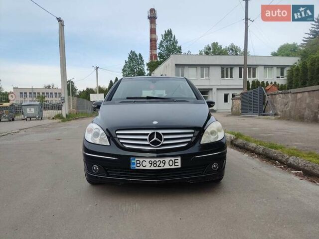 Черный Мерседес Б-класс, объемом двигателя 1.99 л и пробегом 270 тыс. км за 6899 $, фото 3 на Automoto.ua