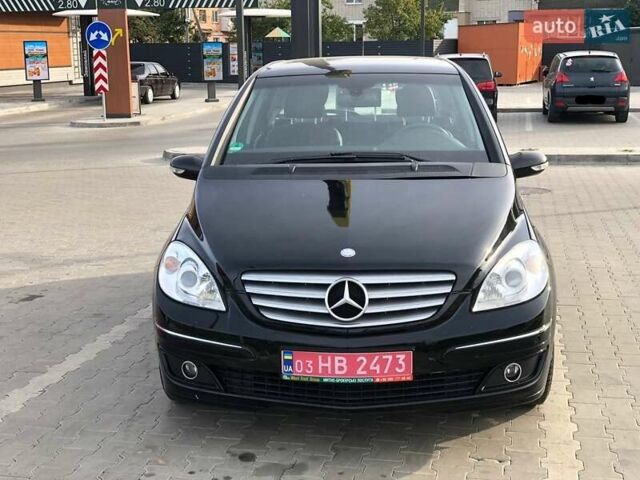 Чорний Мерседес Б-клас, об'ємом двигуна 1.7 л та пробігом 261 тис. км за 6900 $, фото 1 на Automoto.ua