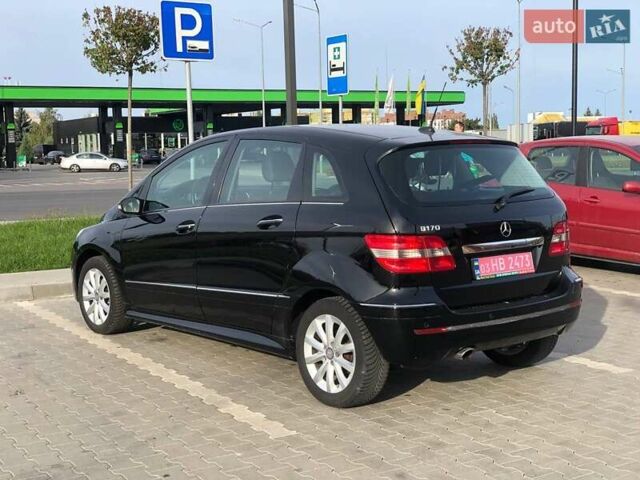 Чорний Мерседес Б-клас, об'ємом двигуна 1.7 л та пробігом 261 тис. км за 6900 $, фото 5 на Automoto.ua