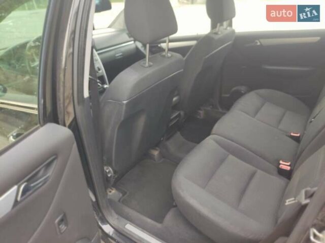 Черный Мерседес Б-класс, объемом двигателя 1.99 л и пробегом 270 тыс. км за 6899 $, фото 15 на Automoto.ua