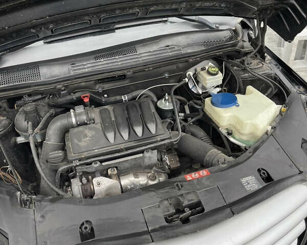 Чорний Мерседес Б-клас, об'ємом двигуна 2.03 л та пробігом 254 тис. км за 6700 $, фото 11 на Automoto.ua