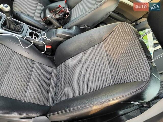 Чорний Мерседес Б-клас, об'ємом двигуна 1.8 л та пробігом 260 тис. км за 5600 $, фото 11 на Automoto.ua