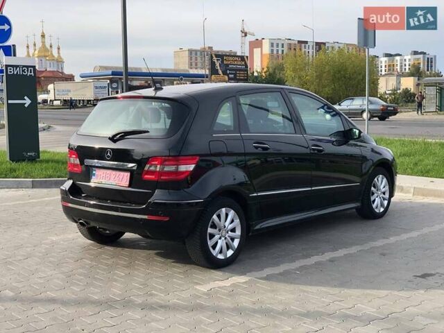 Чорний Мерседес Б-клас, об'ємом двигуна 1.7 л та пробігом 261 тис. км за 6900 $, фото 3 на Automoto.ua