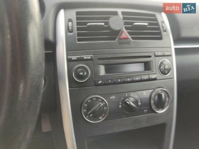 Черный Мерседес Б-класс, объемом двигателя 1.99 л и пробегом 270 тыс. км за 6899 $, фото 10 на Automoto.ua